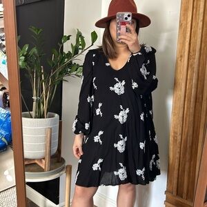 FREE‎ PEOPLE Embroidered Austin Mini embroidered Dress. Sz S